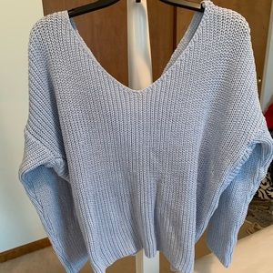 Light blue open back sweater - NEW / never worn